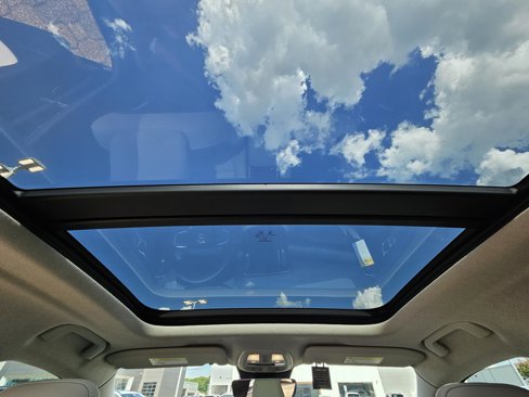 New 2025 Volvo XC40 B5 Ultra w/ Climate Package image 38