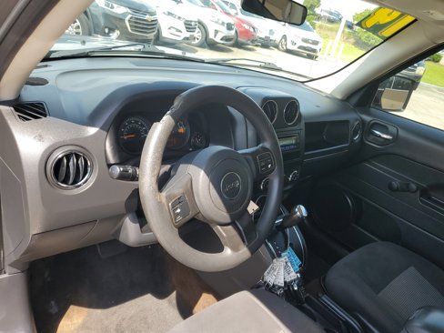 Used 2014 Jeep Patriot Sport image 13