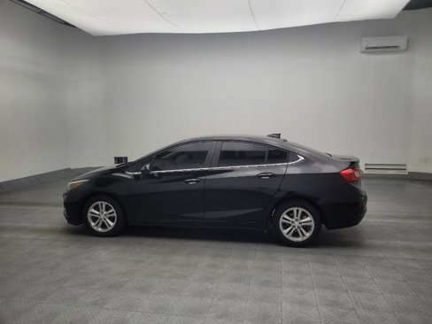 Used 2018 Chevrolet Cruze LT w/ Convenience Package image 3