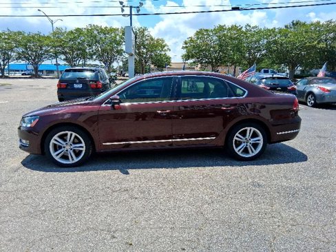 Used 2013 Volkswagen Passat TDI SEL Premium image 8
