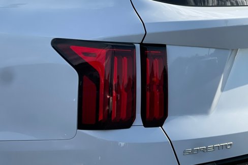 Used 2023 Kia Sorento SX Prestige image 51