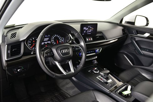 Used 2018 Audi Q5 2.0T Premium image 3