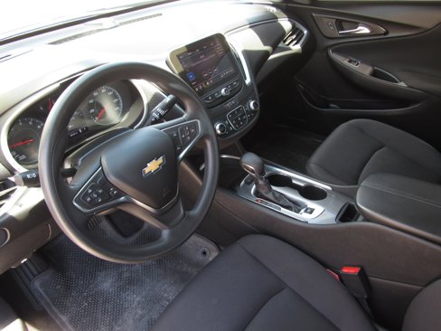 Used 2024 Chevrolet Malibu LT image 15