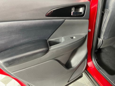 Used 2024 Mitsubishi Eclipse Cross SE image 29