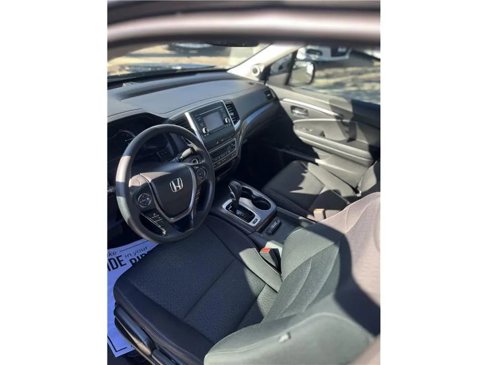 Used 2017 Honda Ridgeline Sport image 9