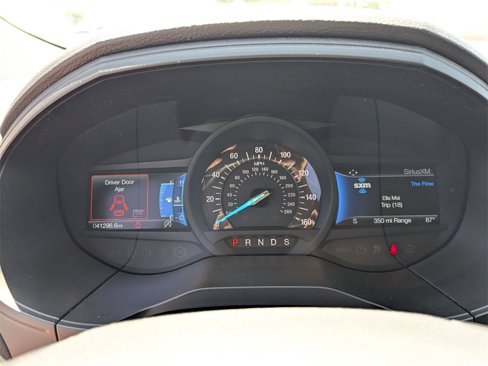Used 2024 Ford Edge Titanium image 21