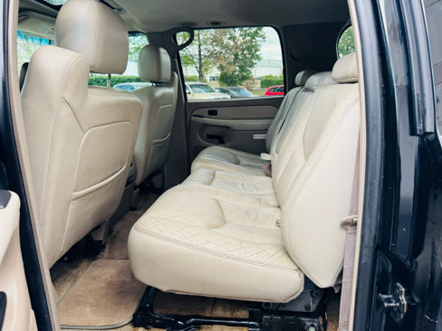 Used 2003 Chevrolet Suburban LT w/ LT Preferred Equipment Group image 42