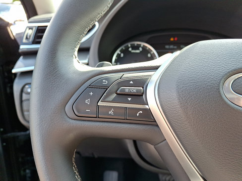 Certified 2024 INFINITI QX50 Luxe image 23