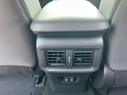 Used 2019 Toyota RAV4 XLE image 23