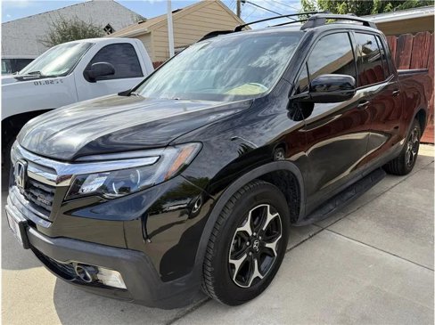 Used 2017 Honda Ridgeline Sport image 1