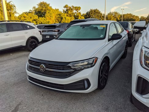 Certified 2023 Volkswagen Jetta Sport image 2