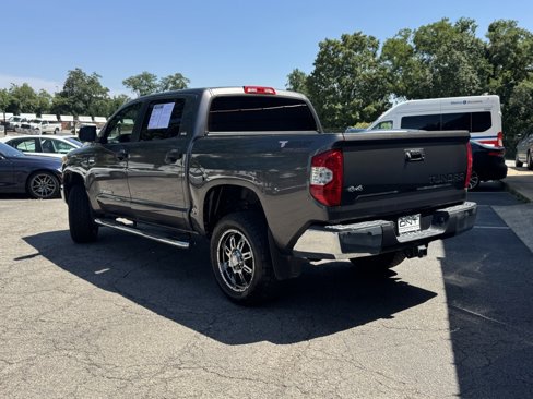 Used 2016 Toyota Tundra SR5 image 7
