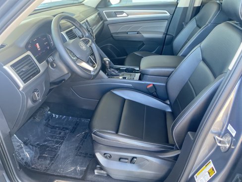 Certified 2022 Volkswagen Atlas SE image 21