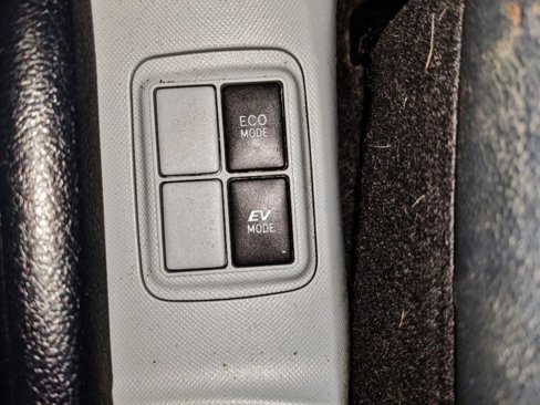 Used 2012 Toyota Prius C Three image 40