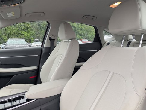 Used 2023 Hyundai Sonata SEL image 11