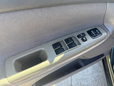 Used 2003 Toyota Camry LE image 19