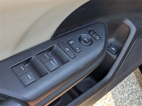 Used 2016 Honda Civic EX-L image 12