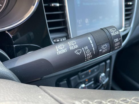 Used 2021 Buick Encore Preferred w/ Safety Package image 27
