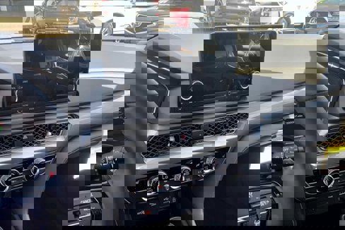 New 2025 Acura Integra image 10
