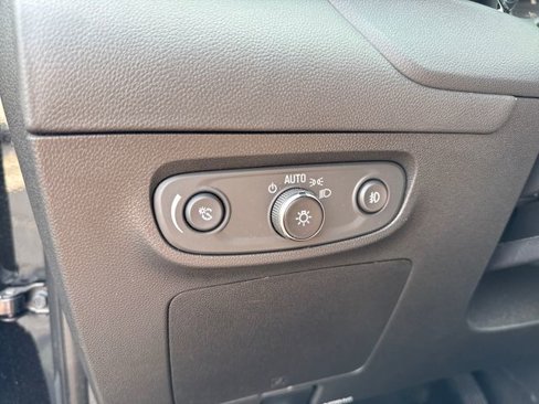 Used 2023 Buick Encore GX Select w/ Sport Touring Package image 23