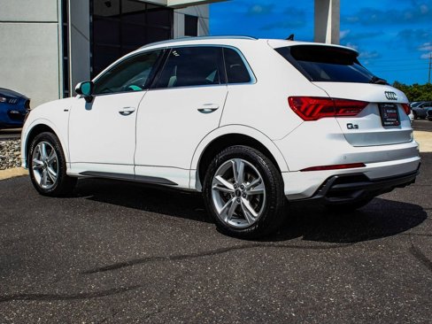 Used 2022 Audi Q3 2.0T Premium w/ Convenience Package image 4