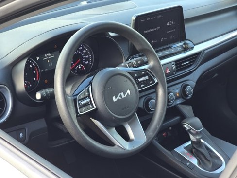 Used 2024 Kia Forte LXS image 16