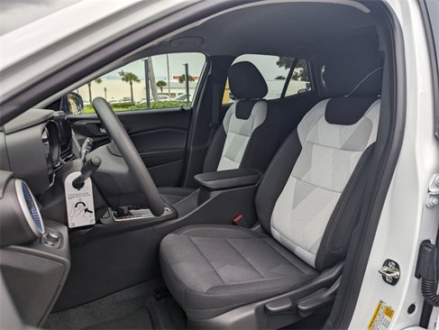 New 2026 Chevrolet Trax LS image 5