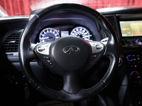Used 2015 INFINITI QX70 2WD image 16