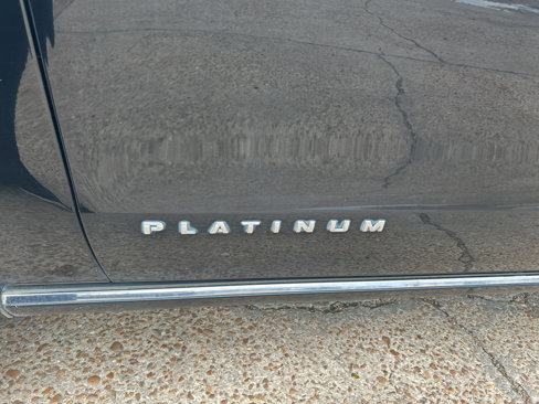 Used 2018 Ford Expedition Platinum image 27
