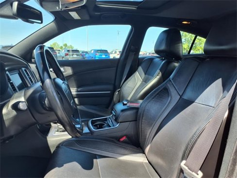 Used 2022 Dodge Charger SXT w/ Leather Interior Group image 17