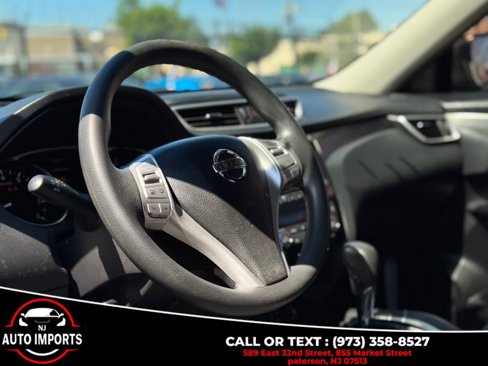 Used 2016 Nissan Rogue SV image 13