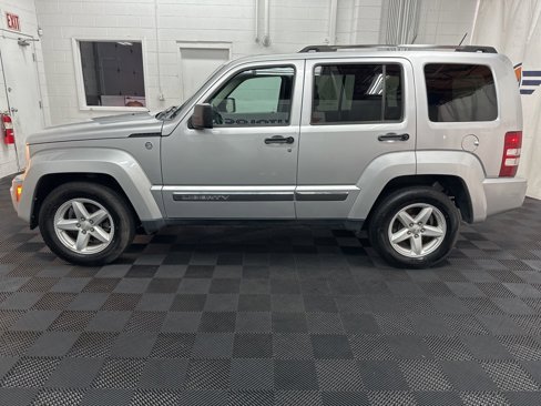 Used 2012 Jeep Liberty Limited image 6