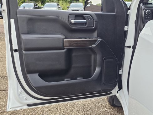 Used 2022 Chevrolet Silverado 1500 LT image 14