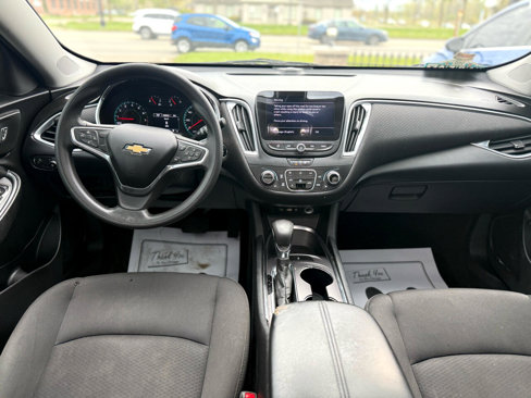 Used 2021 Chevrolet Malibu LT image 10