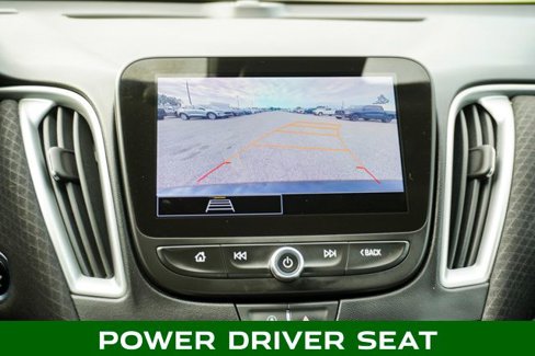 Used 2023 Chevrolet Malibu LT image 14
