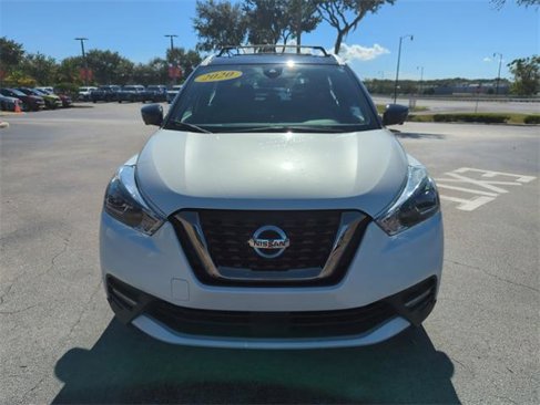 Certified 2020 Nissan Kicks SR w/ Exterior Package image 11