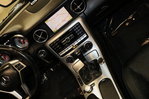 Used 2012 Mercedes-Benz SLK 350 image 23