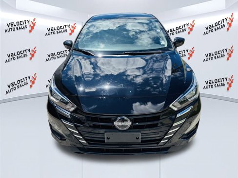 Used 2023 Nissan Versa SV image 8