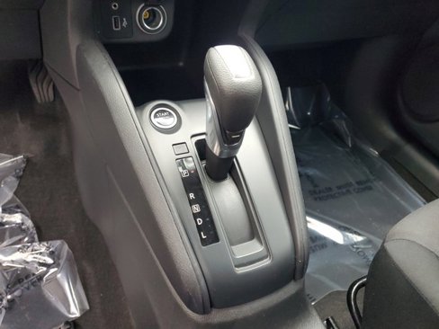 Used 2024 Nissan Kicks S image 29