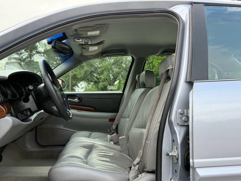 Used 2004 Buick Le Sabre Custom image 16
