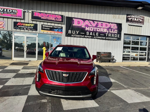 Used 2021 Cadillac XT4 Premium Luxury image 3