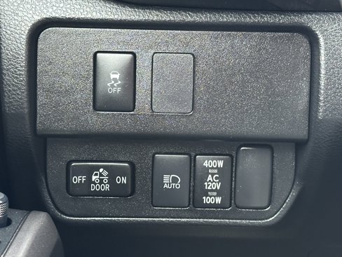 Used 2022 Toyota Tacoma SR5 image 42