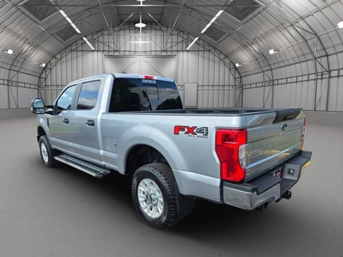 Used 2022 Ford F350 XL w/ STX Appearance Package image 4