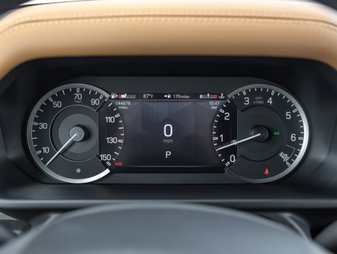 Used 2023 Land Rover Defender 130 X-Dynamic SE image 14