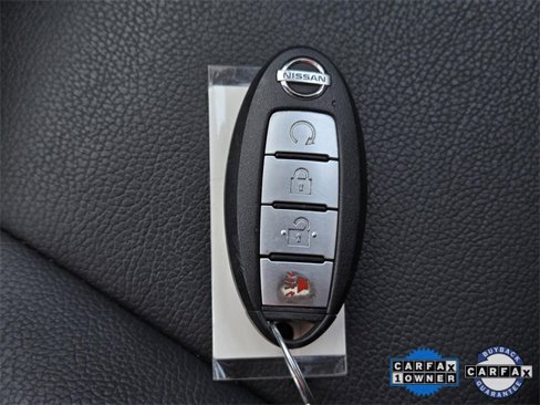 Used 2020 Nissan Kicks SR image 30