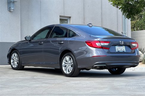 Used 2018 Honda Accord LX image 3