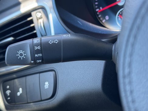 Certified 2019 Kia Sorento S image 26