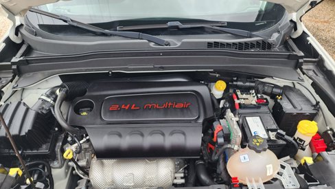 Used 2018 Jeep Renegade Latitude image 35