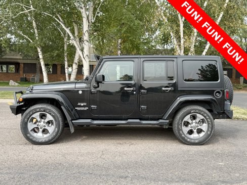 Used 2017 Jeep Wrangler Unlimited Sahara image 3