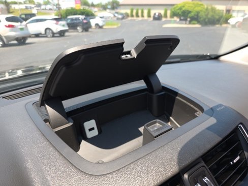Used 2014 GMC Acadia Denali image 22